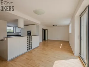 Prodej rodinného domu, Mukařov - Srbín, Bezová, 126 m2