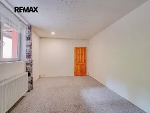 Prodej rodinného domu, Bochov, Mlýnská, 323 m2