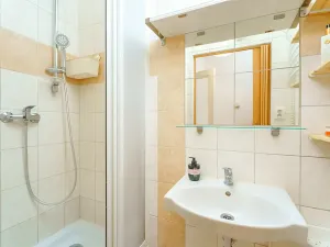 Prodej bytu 2+kk, Praha - Holešovice, Argentinská, 37 m2