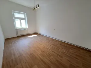 Pronájem bytu 2+1, Pardubice, Jana Palacha, 58 m2