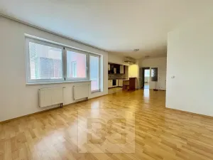 Pronájem bytu 2+kk, Zlín, Podlesí V, 69 m2