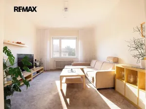 Prodej vícegeneračního domu, Praha - Vokovice, Půlkruhová, 385 m2