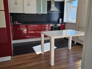 Pronájem rodinného domu, Velká Polom, Osvoboditelů, 300 m2