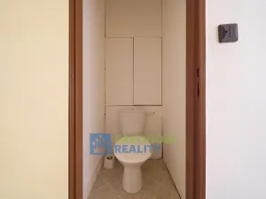 Prodej bytu 3+1, Trutnov - Kryblice, Vítězslava Nezvala, 66 m2