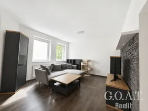 Prodej bytu 2+kk, Praha - Újezd nad Lesy, Oplanská, 56 m2