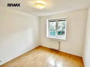 Prodej bytu 2+kk, Vestec, Ve Stromkách, 47 m2