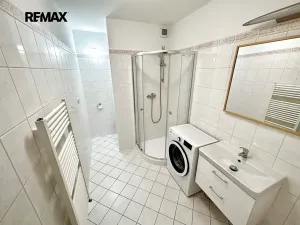 Prodej bytu 2+kk, Vestec, Ve Stromkách, 47 m2