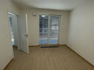 Pronájem bytu 3+kk, Praha - Řeporyje, Haenkeho, 80 m2