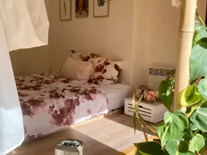 Pronájem bytu 2+kk, Praha - Košíře, Vrchlického, 46 m2