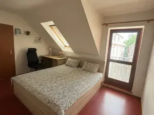 Pronájem bytu 4+kk, Horoměřice, Politických vězňů, 74 m2