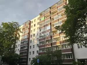 Prodej bytu 3+1, Ostrava, Aleše Hrdličky, 68 m2