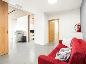 Prodej kanceláře, Praha - Holešovice, Jankovcova, 147 m2