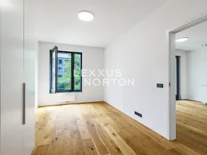 Pronájem bytu 2+kk, Praha - Smíchov, Grafická, 56 m2