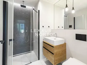 Pronájem bytu 2+kk, Praha - Smíchov, Grafická, 56 m2