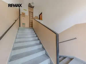 Prodej bytu 1+1, Praha - Smíchov, Holečkova, 24 m2