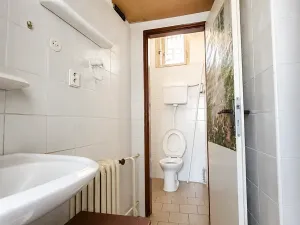 Pronájem obchodního prostoru, Hradec Králové, Dukelská třída, 137 m2