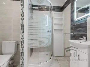 Pronájem bytu 2+kk, Praha - Hostivař, Zápasnická, 39 m2