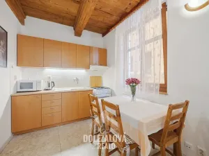 Pronájem bytu 2+1, Jihlava, Křížová, 55 m2