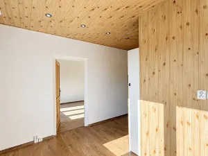 Pronájem bytu 2+1, Jirkov, Hornická, 61 m2