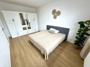 Pronájem bytu 3+1, Lázně Bělohrad, Zámecká, 75 m2