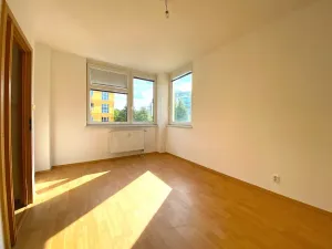 Pronájem bytu 3+kk, Praha - Hlubočepy, Voskovcova, 81 m2