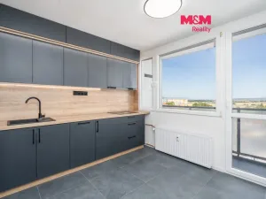 Pronájem bytu 3+1, Chomutov, Vítězslava Nezvala, 49 m2