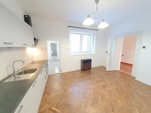 Pronájem bytu 3+1, Praha - Ďáblice, U chaloupek, 100 m2