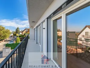Pronájem vily, Praha - Komořany, Pod lesem, 770 m2
