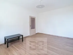 Pronájem bytu 1+1, Praha - Letňany, Bukovecká, 31 m2