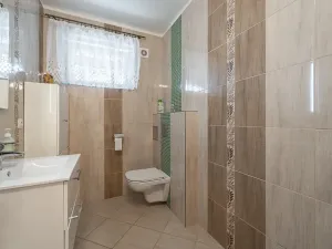 Prodej rodinného domu, Chýně, Ke Skále, 220 m2