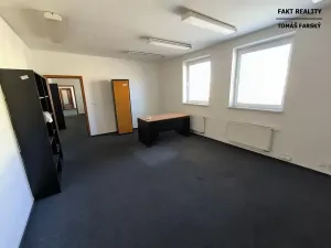 Pronájem skladu, Ústí nad Labem, U Skladiště, 1250 m2