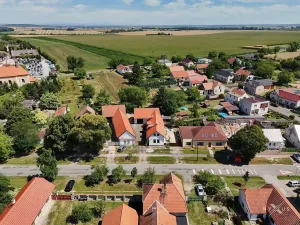 Prodej rodinného domu, Chleby, Průběžná, 199 m2