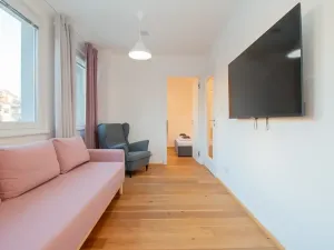 Pronájem bytu 2+kk, Praha - Vinohrady, Perucká, 36 m2