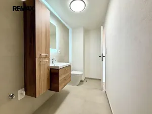 Pronájem bytu 2+kk, Ořech, V Chaloupkách, 50 m2