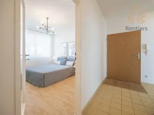 Prodej bytu 3+kk, Praha - Hostavice, U Hostavického potoka, 64 m2