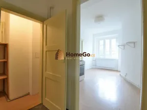 Pronájem bytu 2+kk, Praha - Nusle, Žateckých, 45 m2
