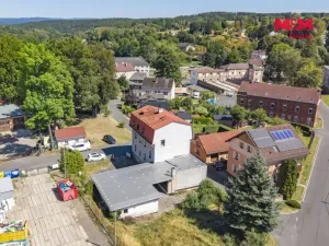Prodej bytu 3+1, Hranice, Tovární, 170 m2