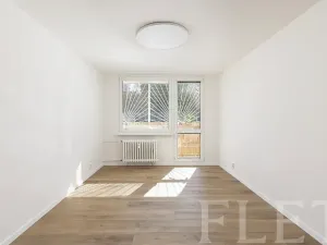 Pronájem bytu 2+kk, Praha - Komořany, Krupná, 43 m2
