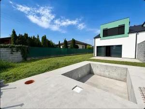 Prodej bytu 4+kk, Včelná, 108 m2