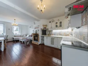 Prodej rodinného domu, Karlovy Vary - Stará Role, Svobodova, 100 m2