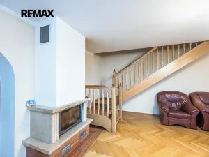 Pronájem rodinného domu, Mirošovice, Senohrabská, 150 m2