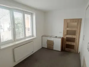 Pronájem bytu 3+kk, Hradec Králové, Bozděchova, 63 m2