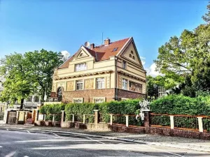 Pronájem bytu 3+1, Praha - Bubeneč, Charlese de Gaulla, 95 m2