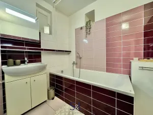 Pronájem bytu 1+1, Praha - Žižkov, Kubelíkova, 50 m2