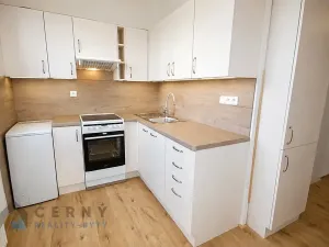 Pronájem bytu 1+1, Liberec, Bezová, 42 m2