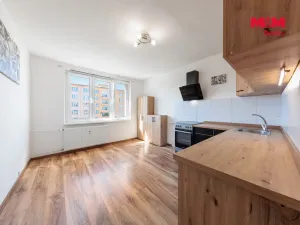 Pronájem bytu 2+kk, Chodov, Čs. odbojářů, 35 m2