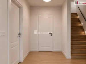 Prodej bytu 4+kk, Ostrov, 93 m2