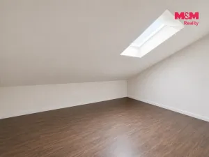 Prodej bytu 3+kk, Cheb, Břehnická, 78 m2