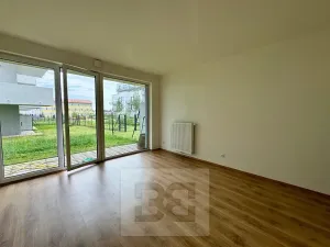 Pronájem bytu 2+kk, Kladno, Bohumila Landy, 43 m2