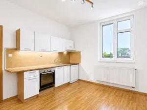 Prodej bytu 2+1, Brno, Charbulova, 65 m2